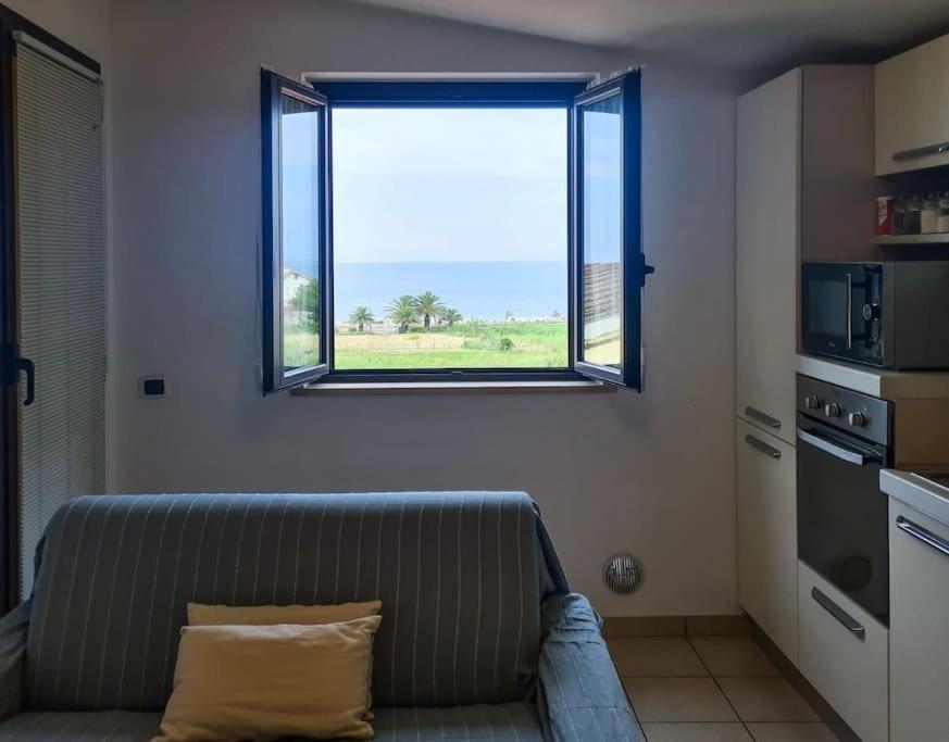 Lovely Flat With See View 로세토데글리아브루찌 외부 사진